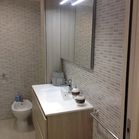 Imperial Canal View Apartment